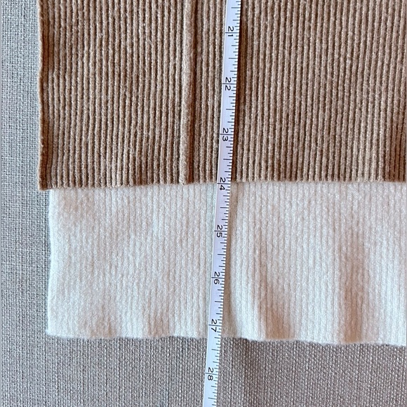 French Connection v-neck sweater - Sz XS - Picture 12 of 12